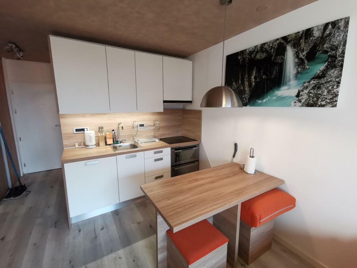 Studio Apartment Jez โบเว็ก ภายนอก รูปภาพ
